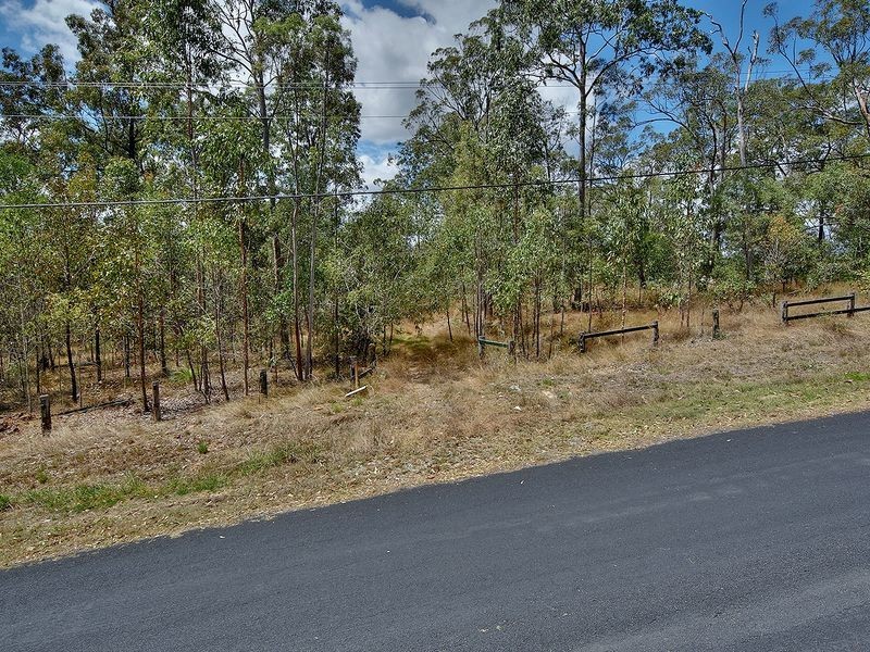 2 Klipspringer Court, Greenbank QLD 4124