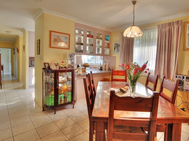 1 Beverley Avenue, Rochedale South QLD 4123