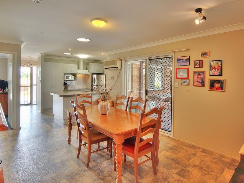 29 Redgum Drive, Regents Park QLD 4118