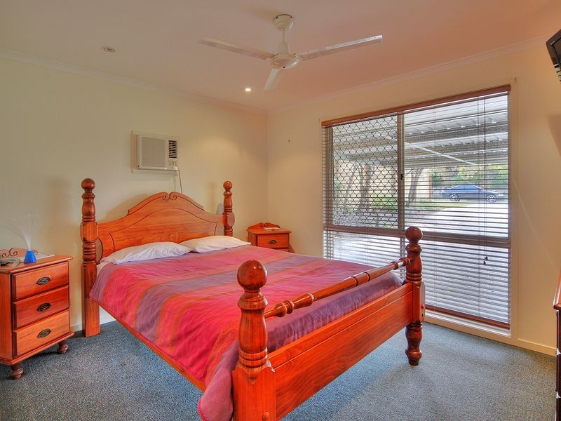 37 Wilton Crescent, Boronia Heights QLD 4124