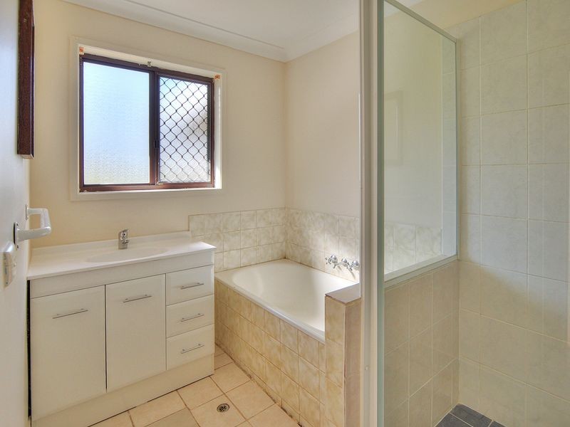 23 Mackellar Drive, Boronia Heights QLD 4124