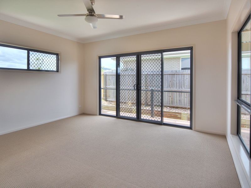 8 Claydon Place, Rosewood QLD 4340