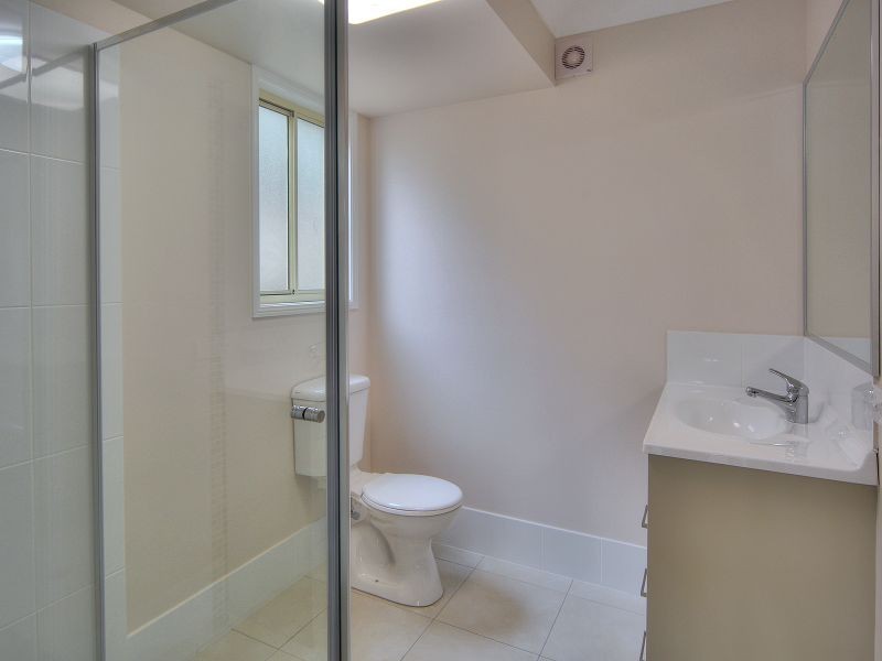 4 Jarrah Way, Springfield Lakes QLD 4300