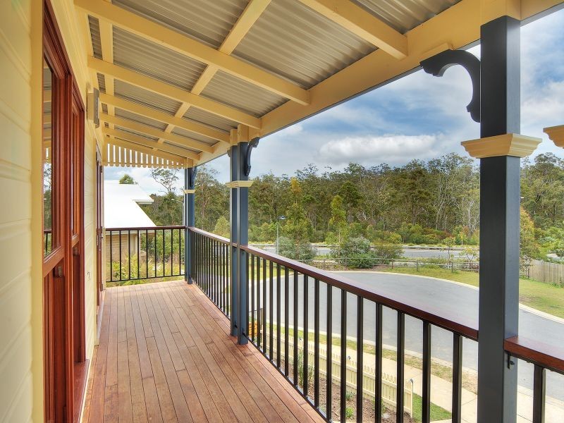 4 Jarrah Way, Springfield Lakes QLD 4300