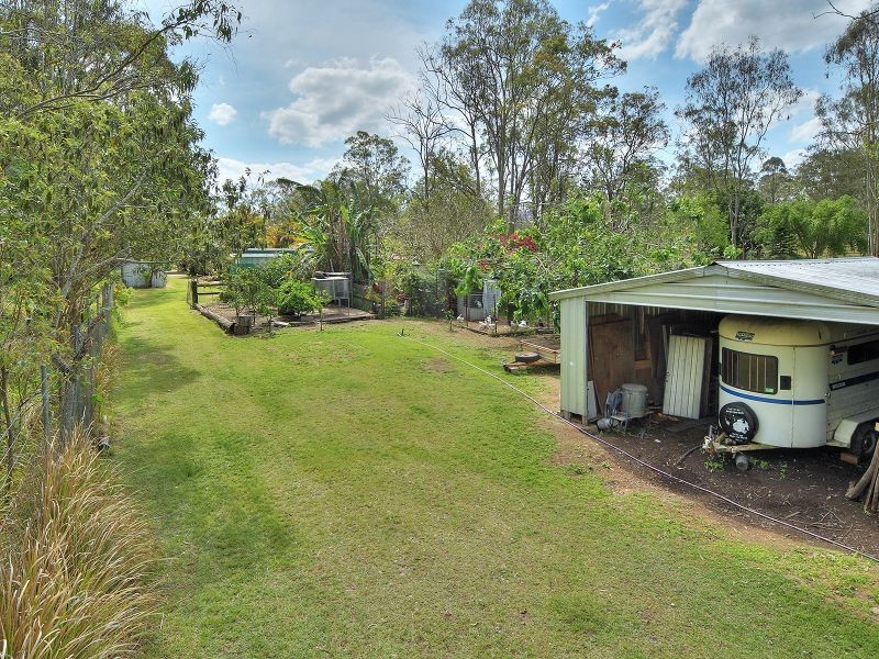 58 Smith Road, Park Ridge South QLD 4125