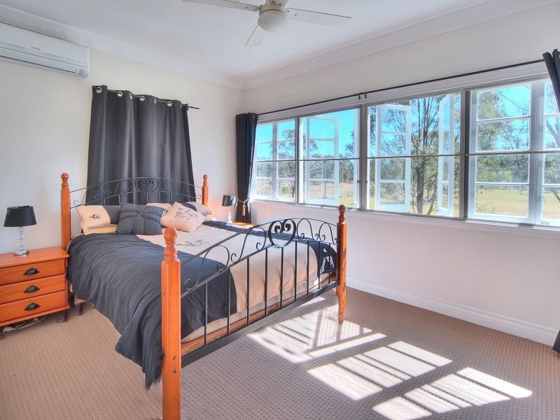 1360 Chambers Flat Road, Chambers Flat QLD 4133