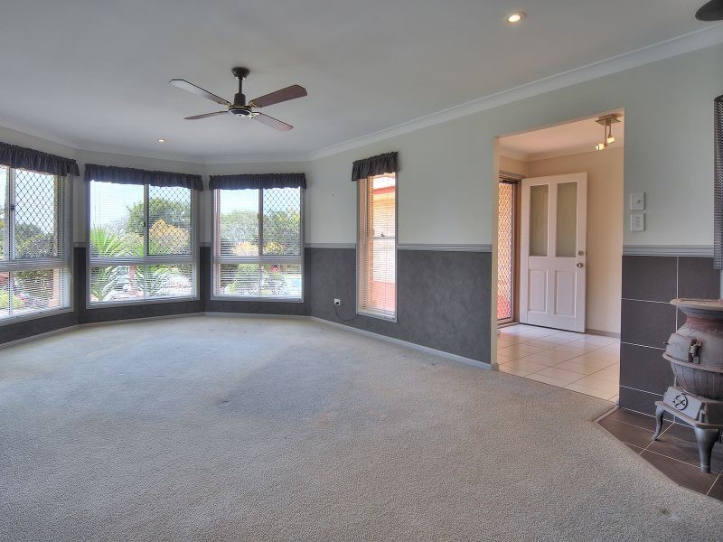 11 Copeton Crescent, Parkinson QLD 4115