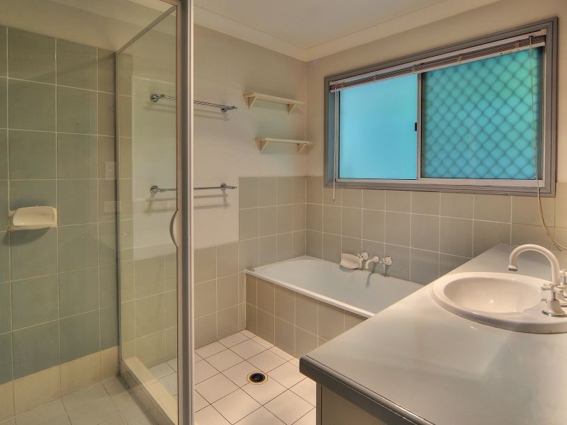 11 Copeton Crescent, Parkinson QLD 4115