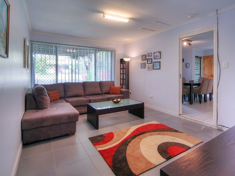 8 Driftwood Street, Crestmead QLD 4132