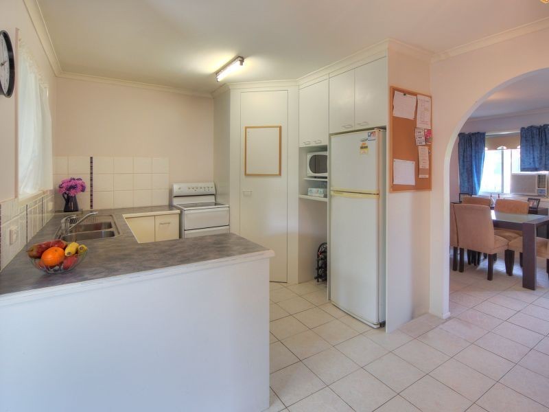 8 Driftwood Street, Crestmead QLD 4132