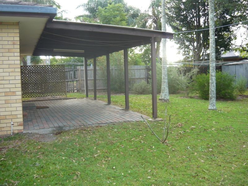 55 Sweetgum Street, Hillcrest QLD 4118