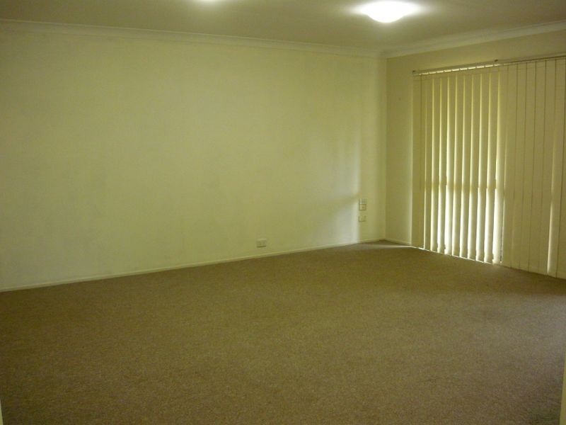 55 Sweetgum Street, Hillcrest QLD 4118