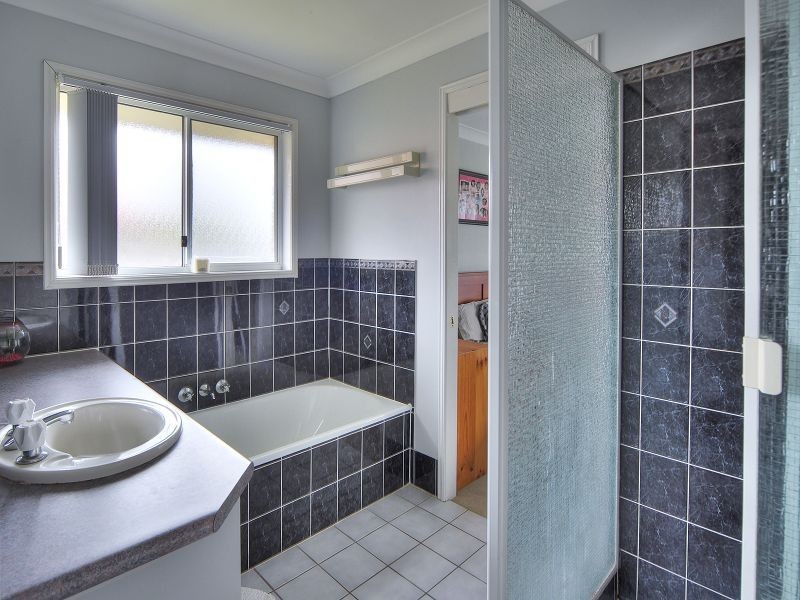 72 Fifth Avenue, Berrinba QLD 4117