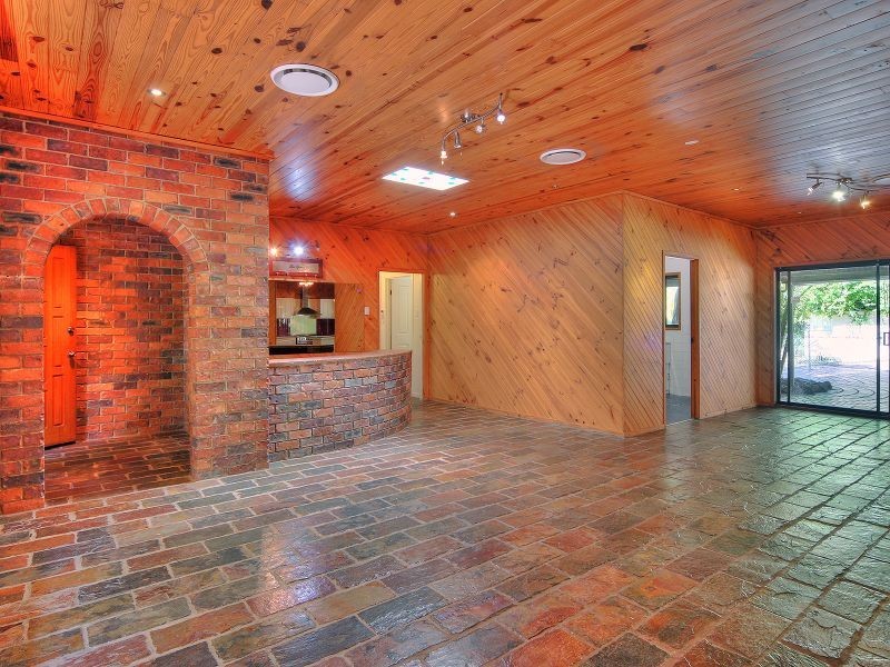 36 Stapylton Road, Forestdale QLD 4118