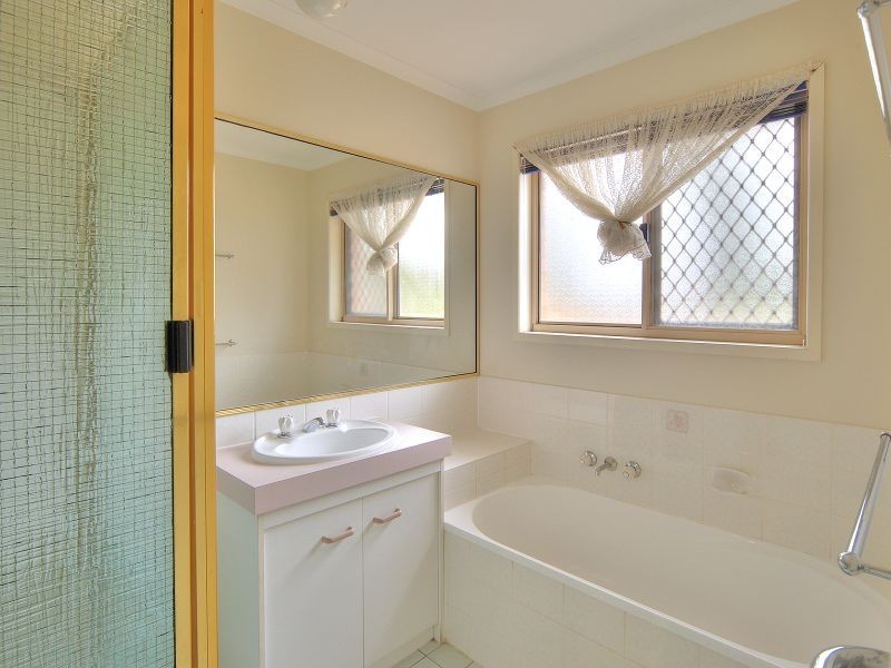3 Hadley Court, Boronia Heights QLD 4124