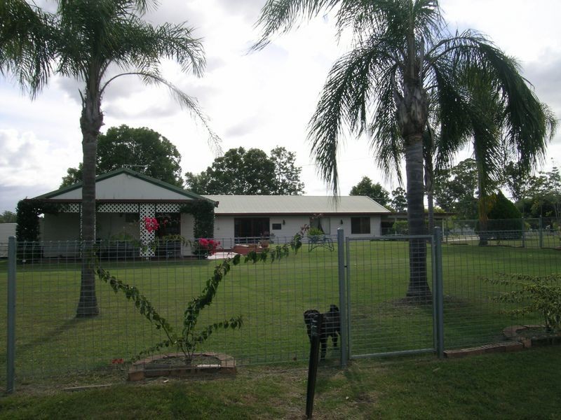 77 Dundee Road, North Maclean QLD 4280