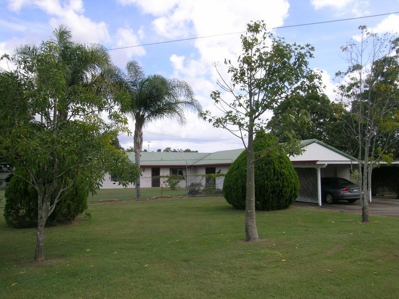 77 Dundee Road, North Maclean QLD 4280