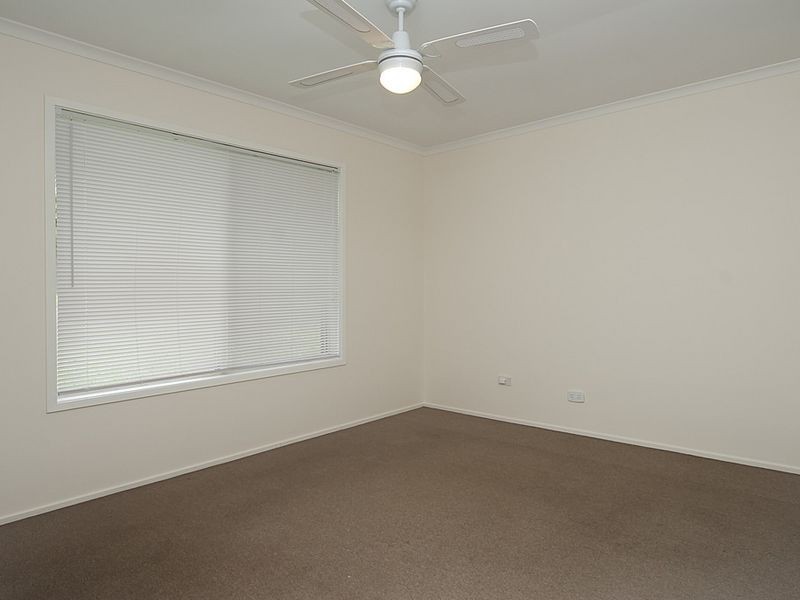 24 Regency Drive, Regents Park QLD 4118