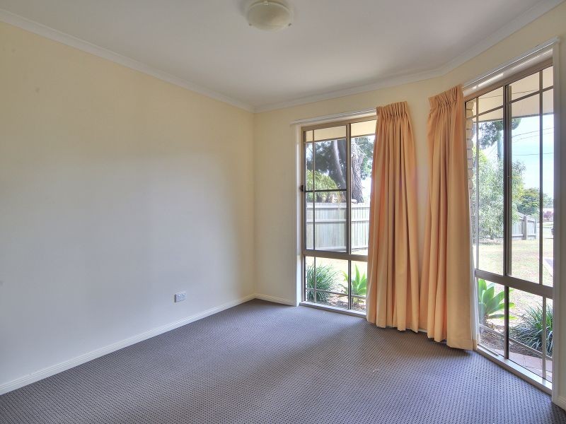 1 Florence Street, Boronia Heights QLD 4124