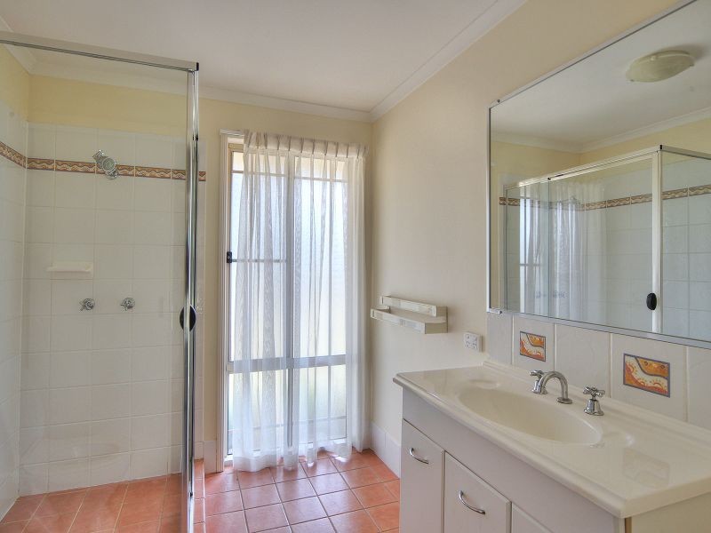 1 Florence Street, Boronia Heights QLD 4124