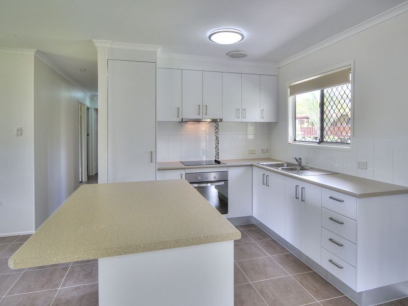 12 Shannon Street, Woodridge QLD 4114
