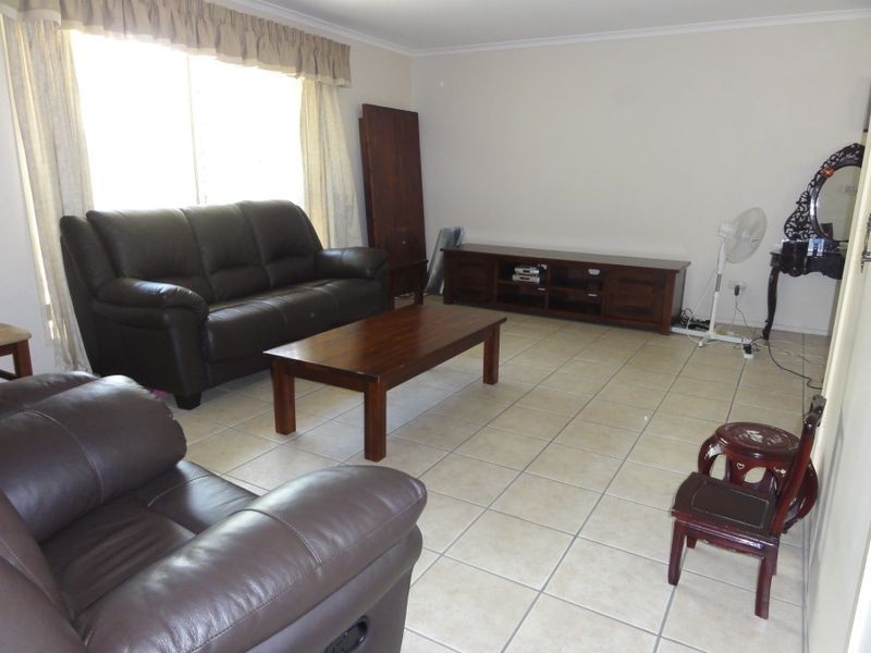 2/31 Furzer Street, Browns Plains QLD 4118