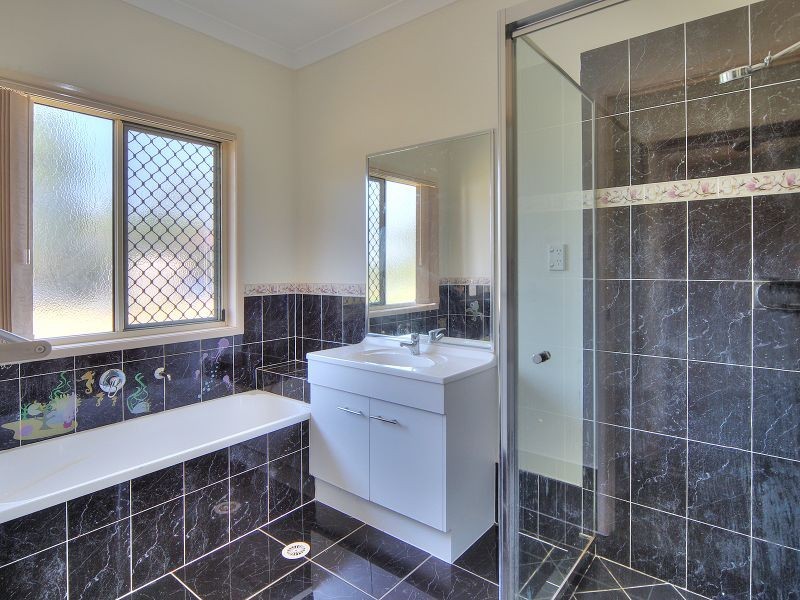 180 Equestrian Drive, New Beith QLD 4124