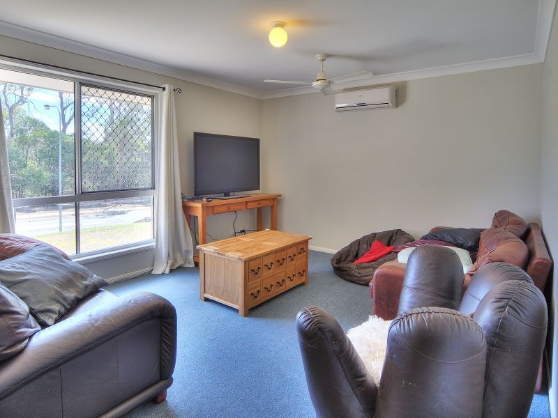 12 Benjamina Circuit, Regents Park QLD 4118