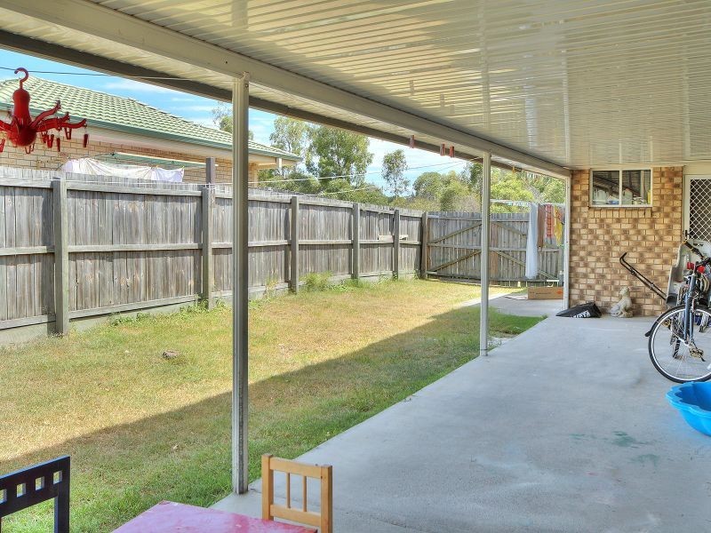 12 Benjamina Circuit, Regents Park QLD 4118