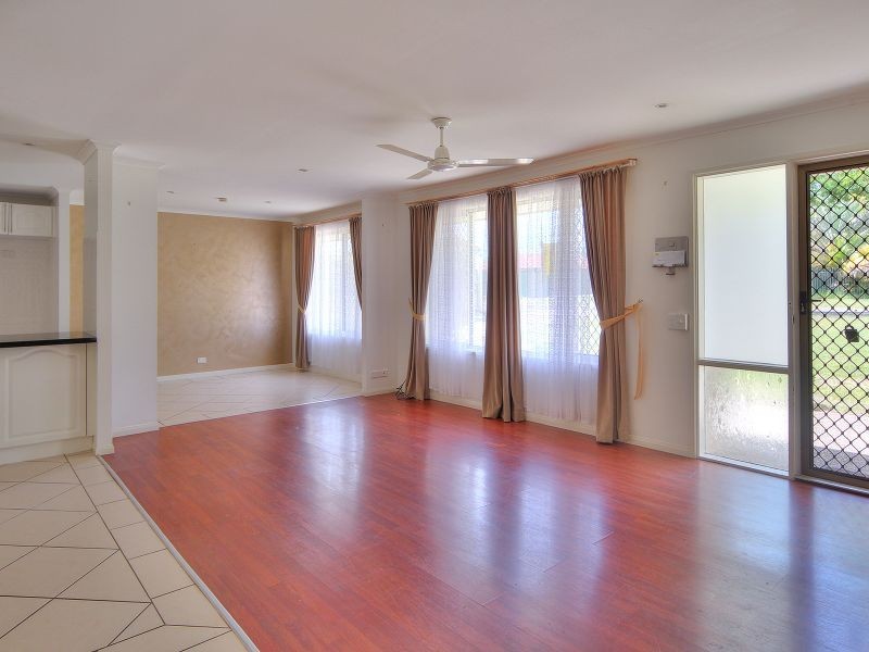 50 Limerick Drive, Crestmead QLD 4132