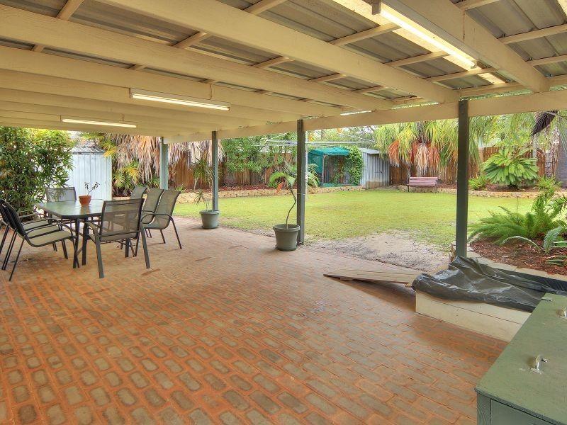 27 Halfmoon Street, Browns Plains QLD 4118