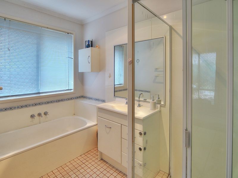 27 Halfmoon Street, Browns Plains QLD 4118