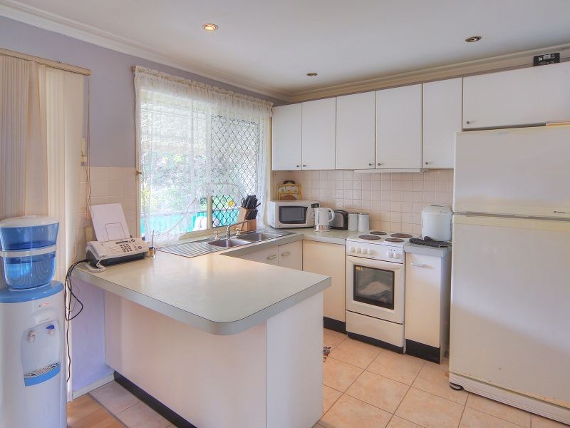 32 Furzer Street, Browns Plains QLD 4118