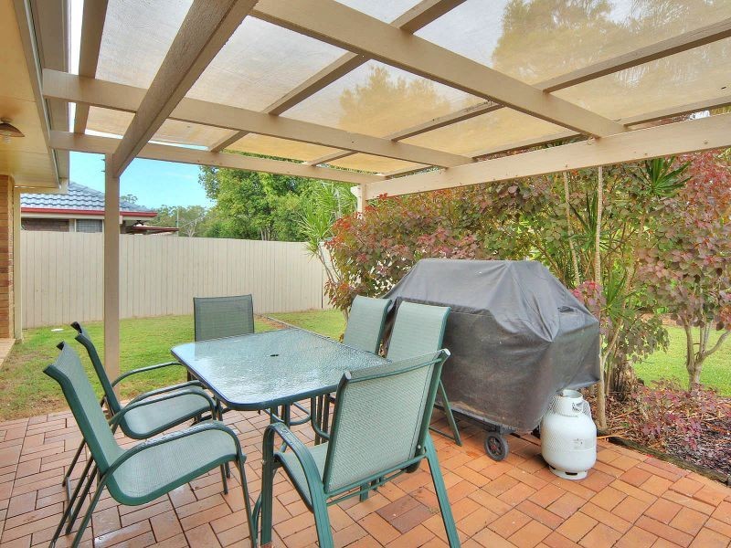 48 Bottlebrush Drive, Regents Park QLD 4118