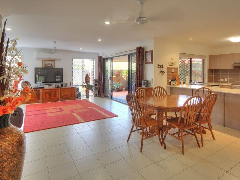 43 Weir Close, Berrinba QLD 4117