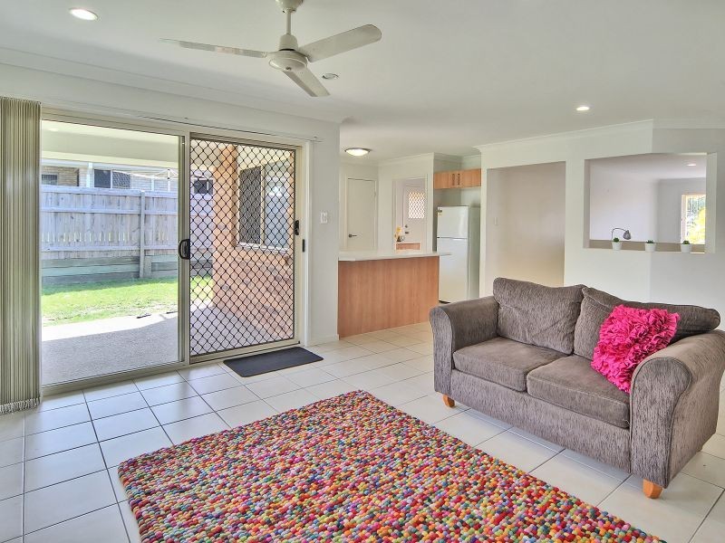 6 Blessing Place, Boronia Heights QLD 4124