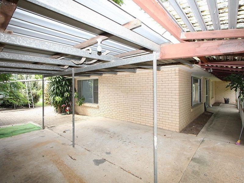 80 Stapylton Road, Forestdale QLD 4118
