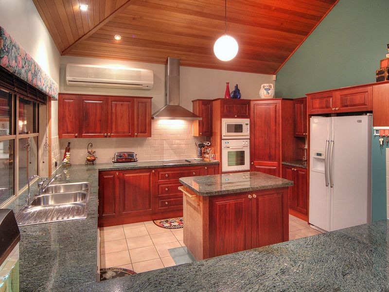 2 Tigercat Court, Greenbank QLD 4124