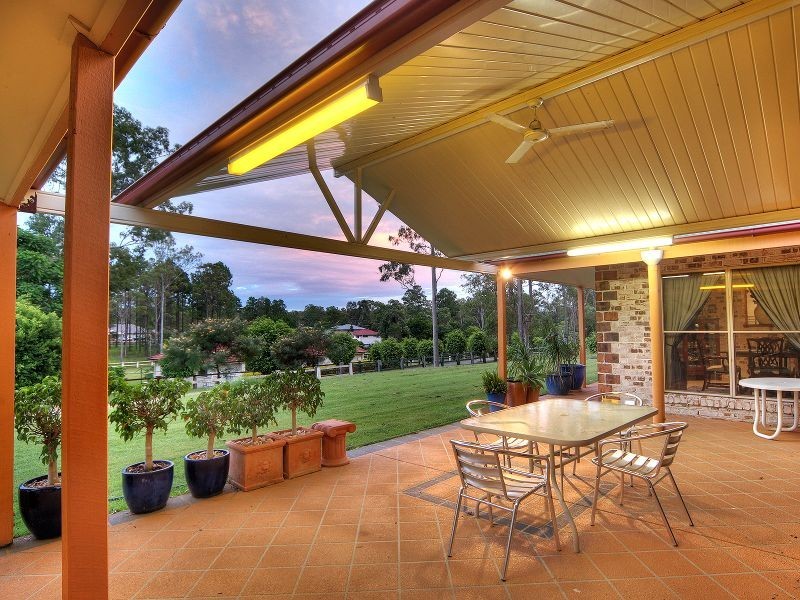 2 Tigercat Court, Greenbank QLD 4124