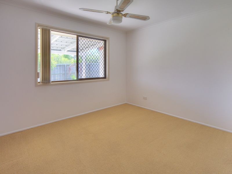 8 Rooney Street, Browns Plains QLD 4118