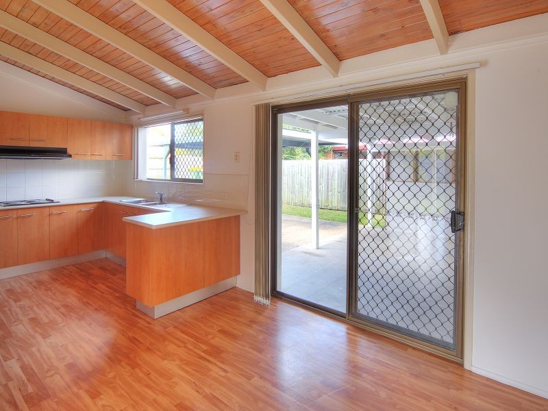 8 Rooney Street, Browns Plains QLD 4118