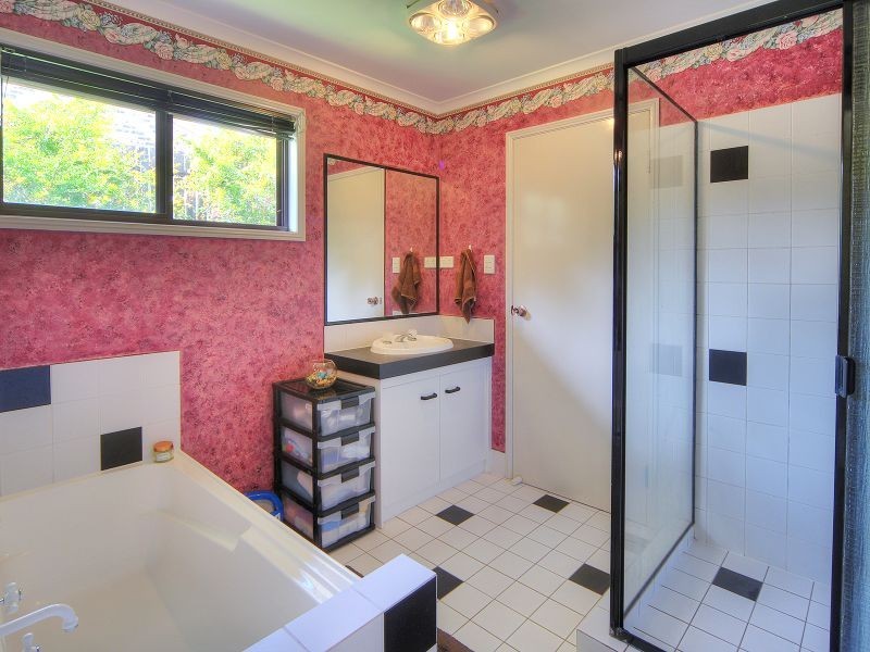 4 Comley Court, Boronia Heights QLD 4124