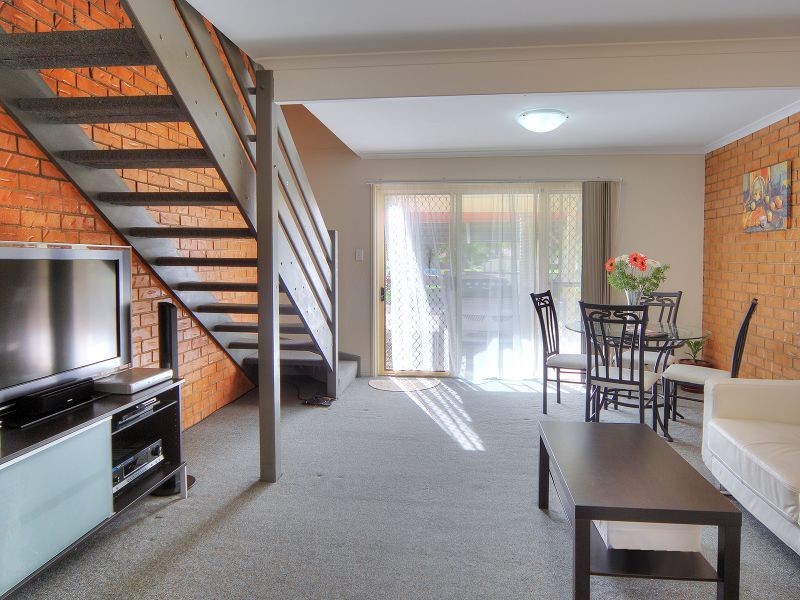 83/3 Costata Street, Hillcrest QLD 4118