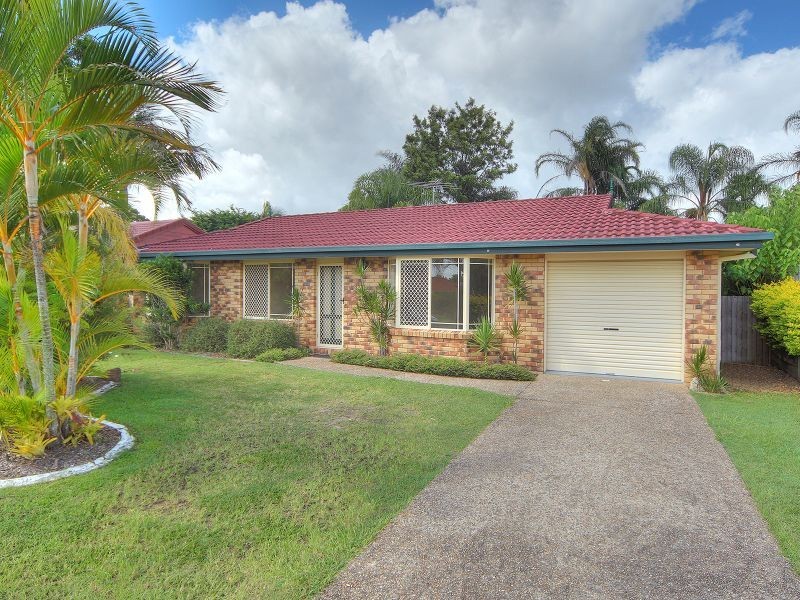 11 Haldham Crescent, Regents Park QLD 4118