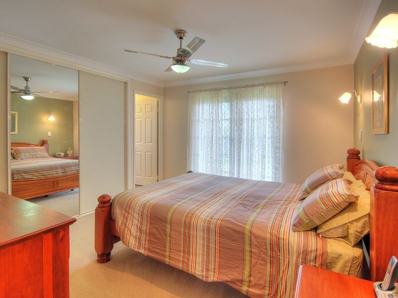 14 Winslow Court, Hillcrest QLD 4118