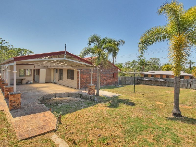 1 Twilight Court, Regents Park QLD 4118