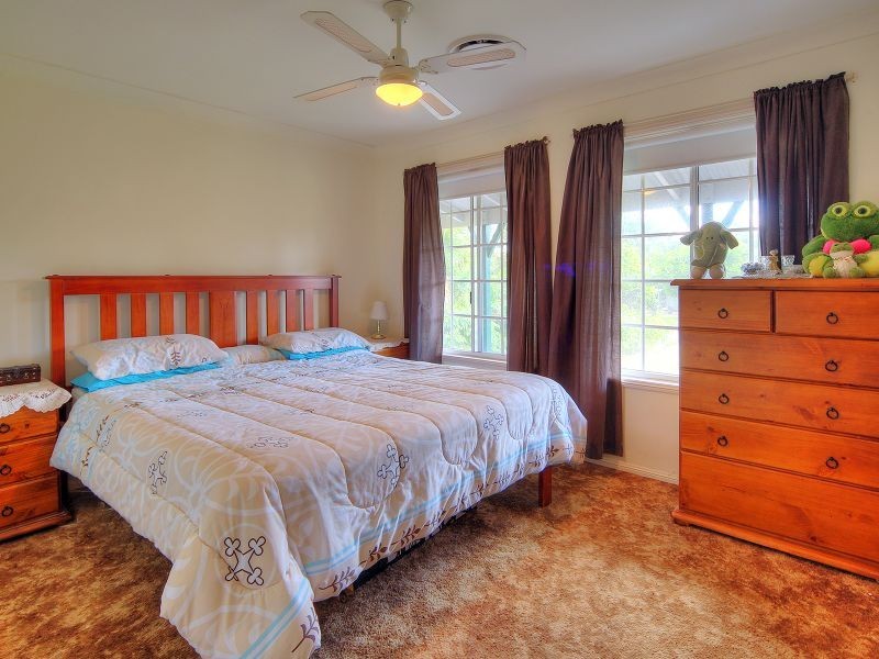 2 Lanena Court, Boronia Heights QLD 4124