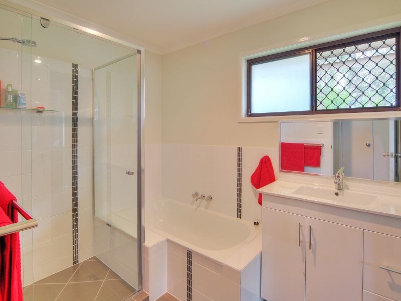 41 Erin Drive, Browns Plains QLD 4118