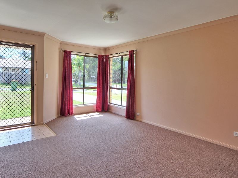 2 Lyndon Court, Boronia Heights QLD 4124