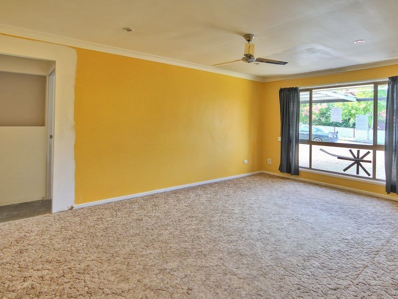 9 Woodland Crescent, Browns Plains QLD 4118